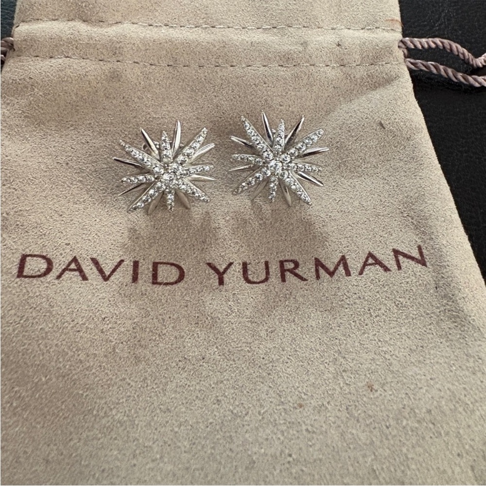 David Yurman Silver Starburst Diamond Stud Earrings - Silver